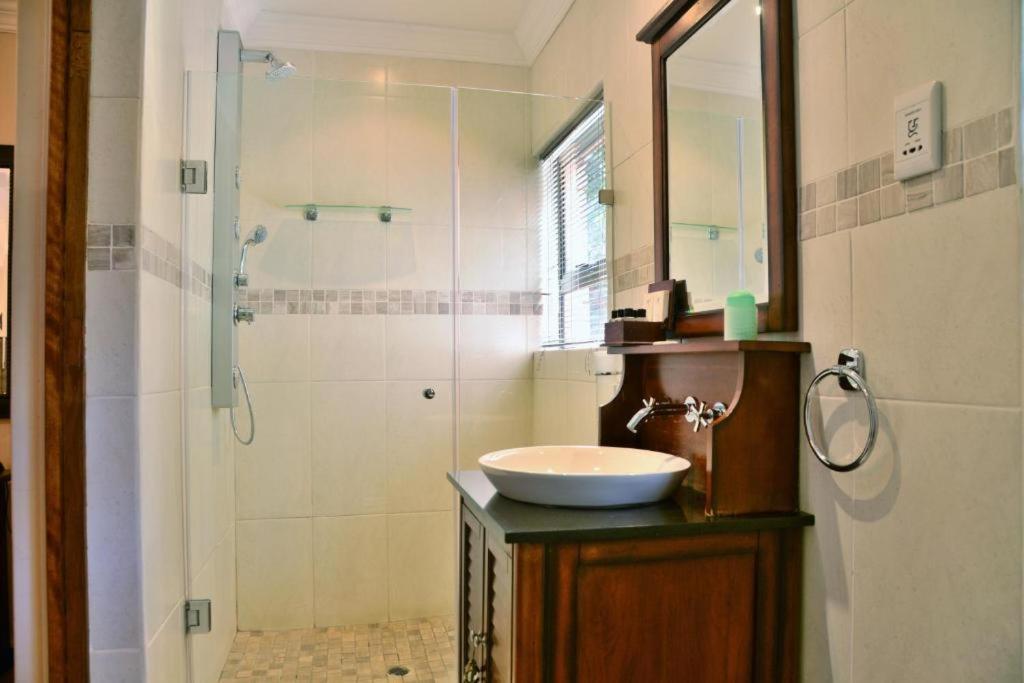 Stirling Manor Boutique Guest House 하트비스푸르트 외부 사진