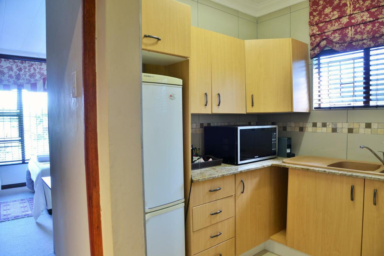 Stirling Manor Boutique Guest House 하트비스푸르트 외부 사진