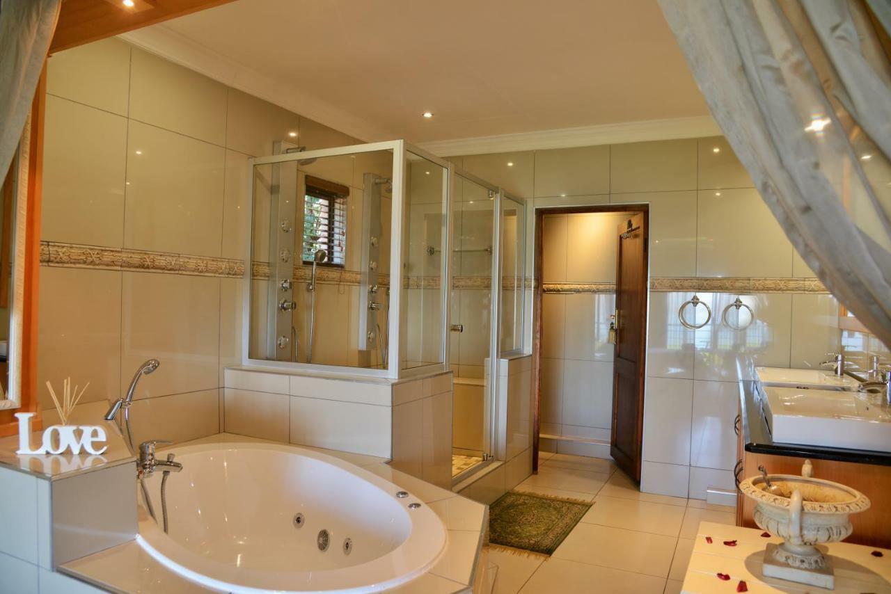 Stirling Manor Boutique Guest House 하트비스푸르트 외부 사진